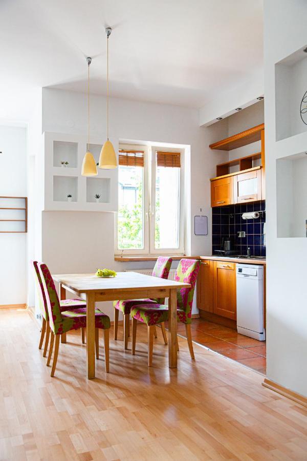 Apartment Ten วอร์ซอ ภายนอก รูปภาพ