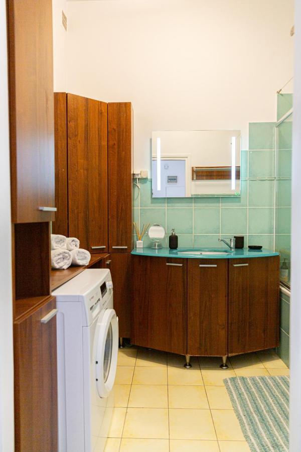 Apartment Ten วอร์ซอ ภายนอก รูปภาพ